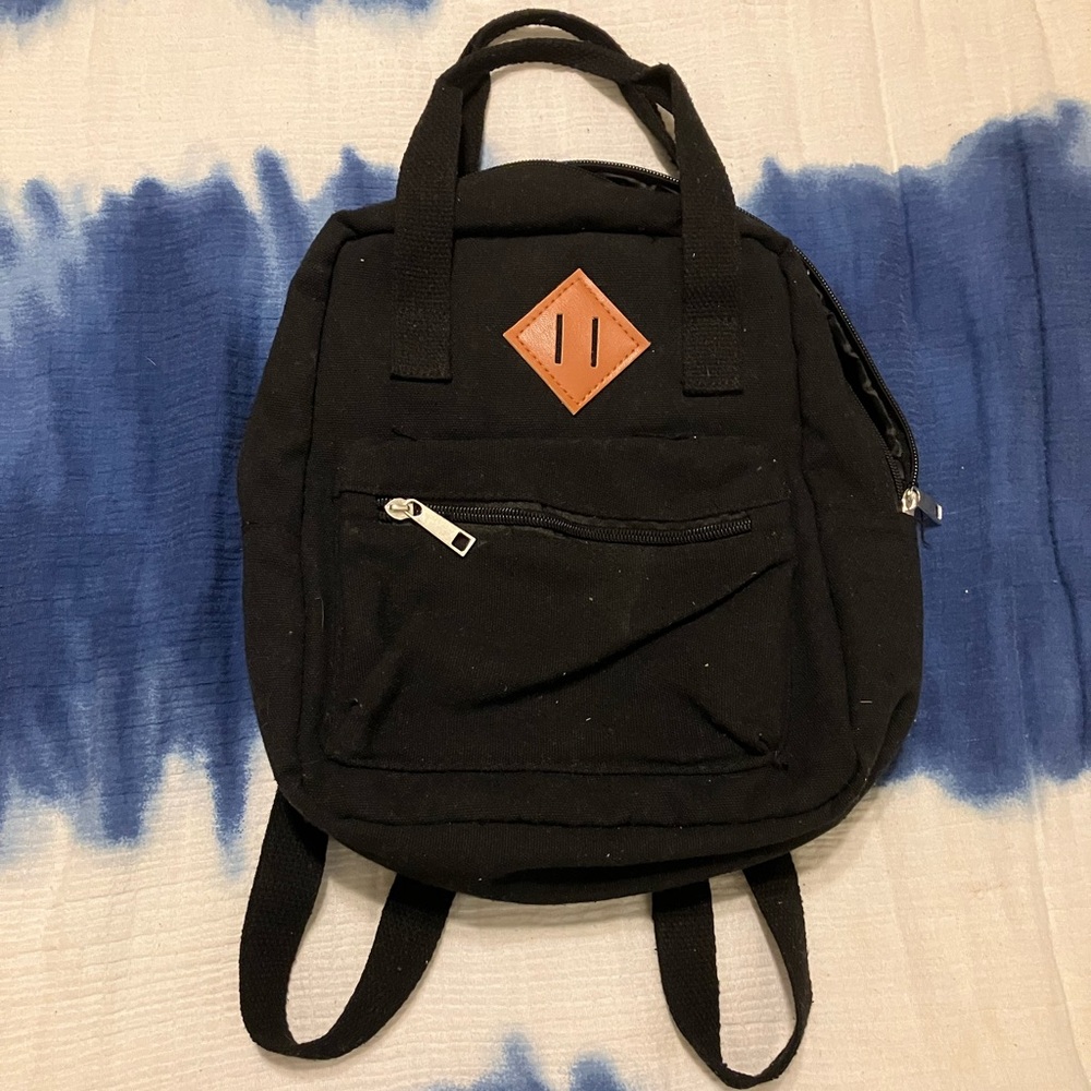 Black mini book bag